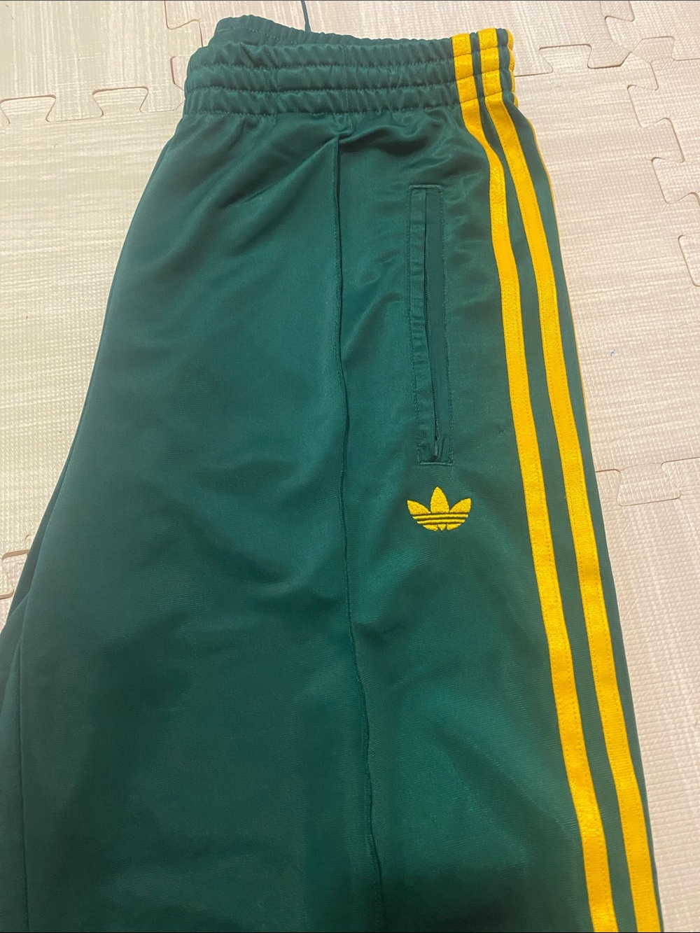 Adidas fire bird loose trousers - Picture 5 of 6